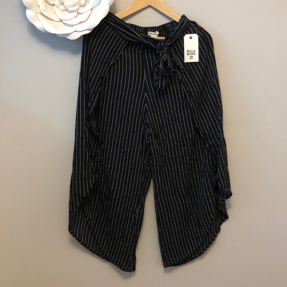 Split leg, tie front pants.